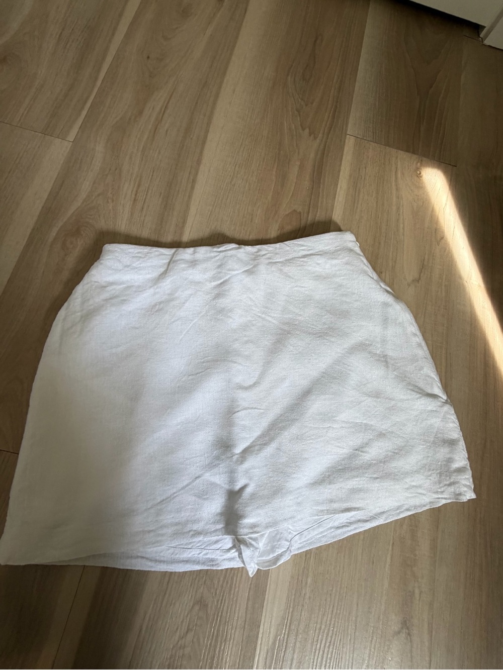 Abercrombie Scarlett Mini Skort Ultra High rise curve love